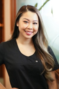 Courtney – Registered Dental Assistant